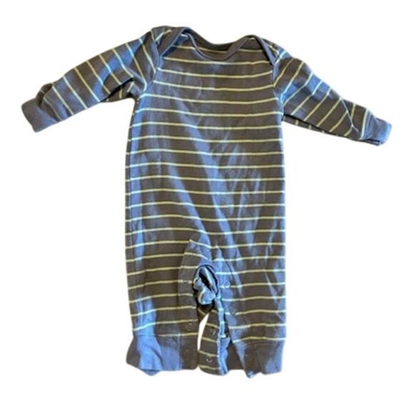 Carter’s Just One You 3M Neutral Bundle 5 Pieces (4 Sleepers + 1 Two-Piece Set) - Picture 5 of 11